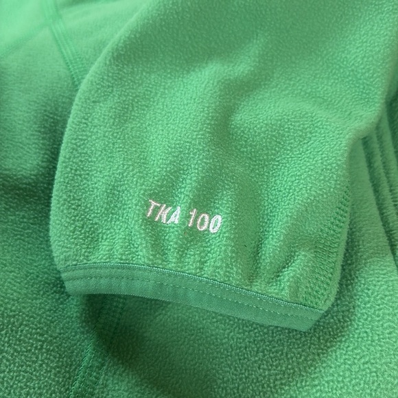 The North Face TKA 100 Hooded Jacket - Picture 6 of 6